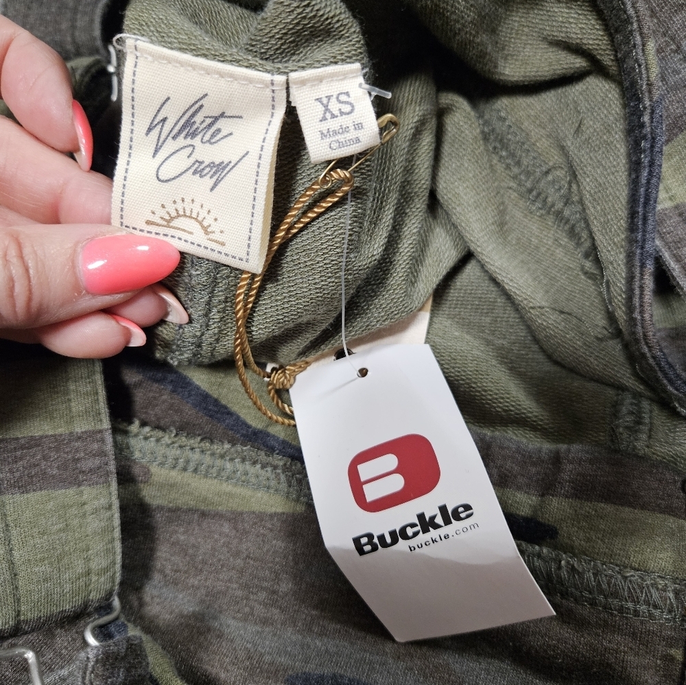 Stylish Camouflage Overalls with Front Pocket - Picture 13 of 13